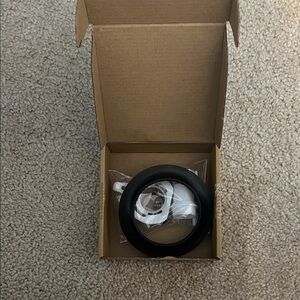 Black and White Ring Light